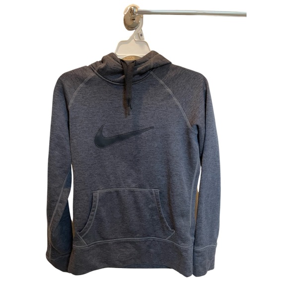 Nike Tops - Women’s Nike Therma Fit Hoodie
